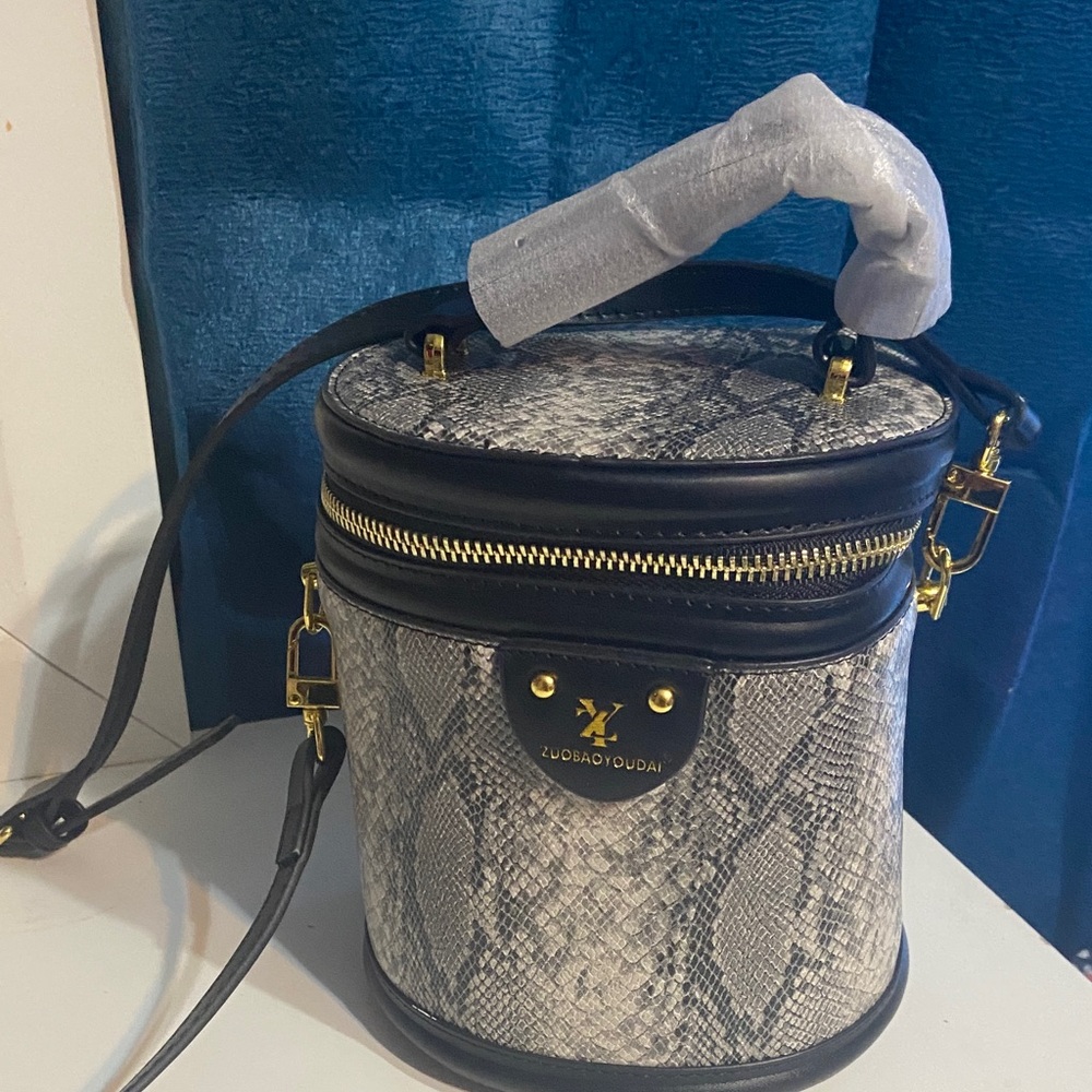 Black and Gray Snake Print Women's Bag
